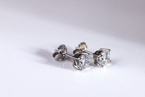 Classic Diamond Studs 18ct white gold