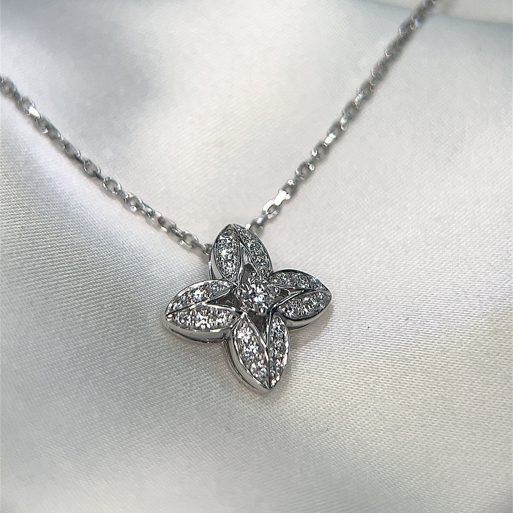 Flower Inspired Diamond Pendant.