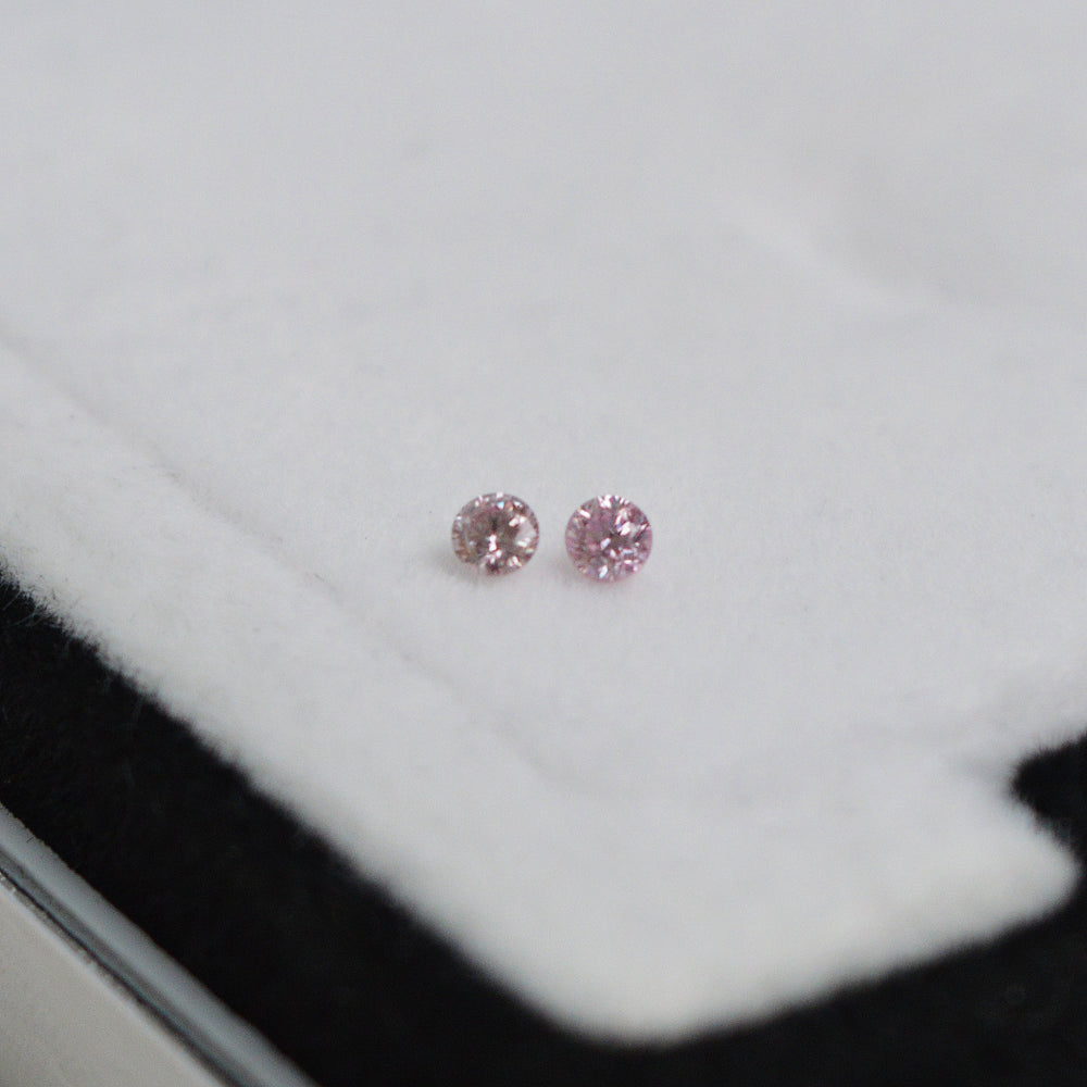 Round Argyle Pink Diamonds-Small Pink
