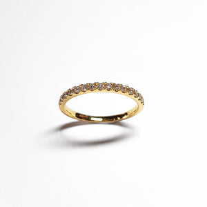 Scallop Set Diamond Band in 9ct Gold